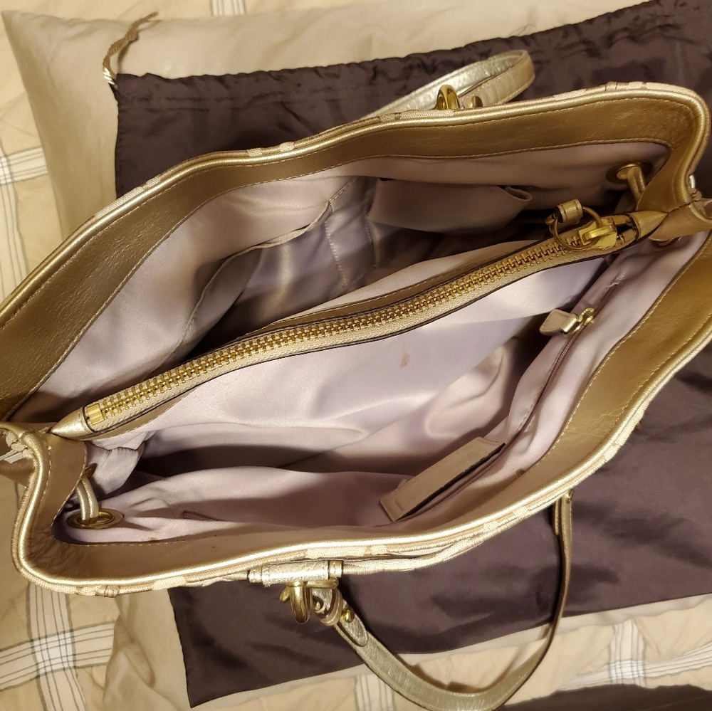 Coach purse